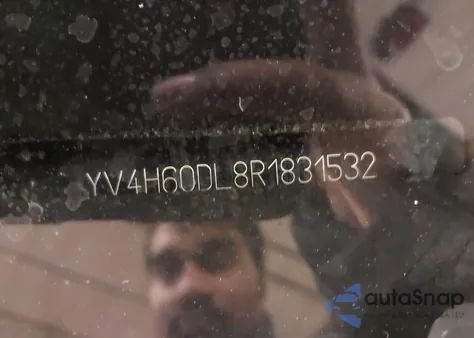 2024 Volvo Xc60 Recharge Plug-In Hybrid T8 Plus Dark Theme из США, поврежденный, VIN YV4H60DL8R1831532